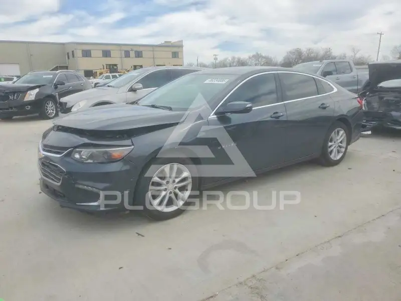 2017 Chevrolet Malibu photo