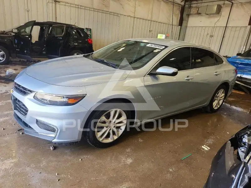 2017 Chevrolet Malibu photo