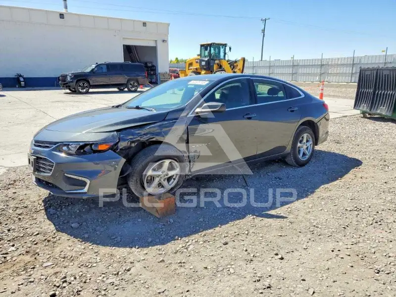 2017 Chevrolet Malibu photo