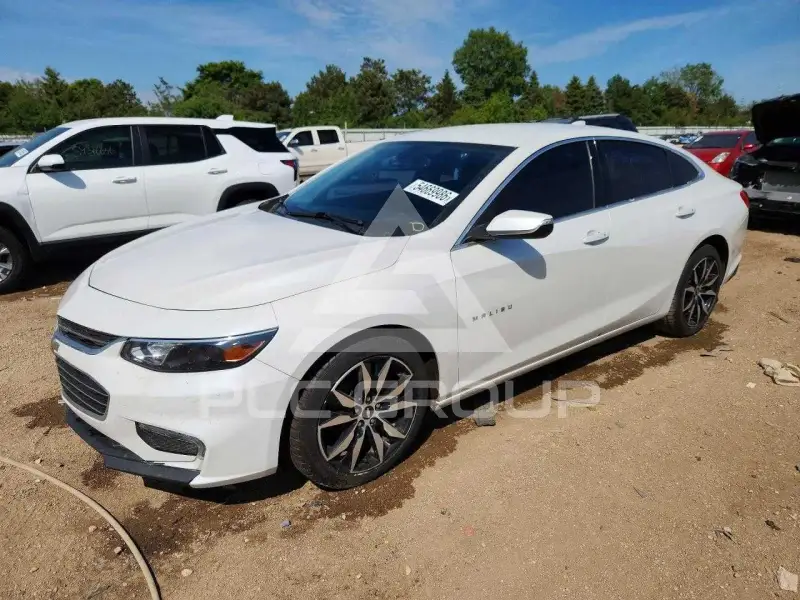 2017 Chevrolet Malibu photo