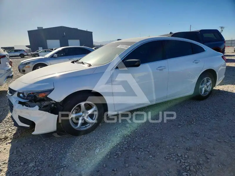 2017 Chevrolet Malibu photo