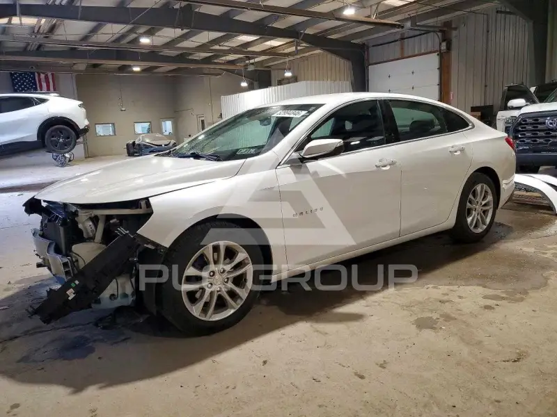 2017 Chevrolet Malibu фото
