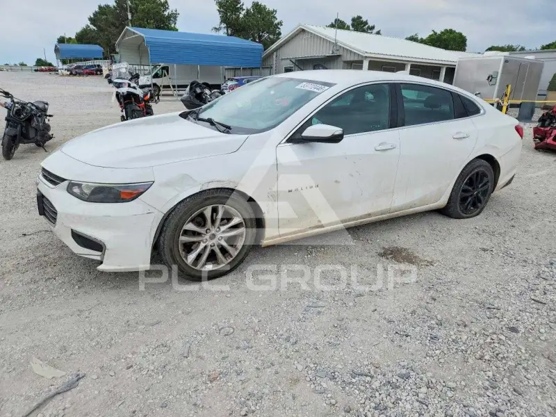 2017 Chevrolet Malibu photo