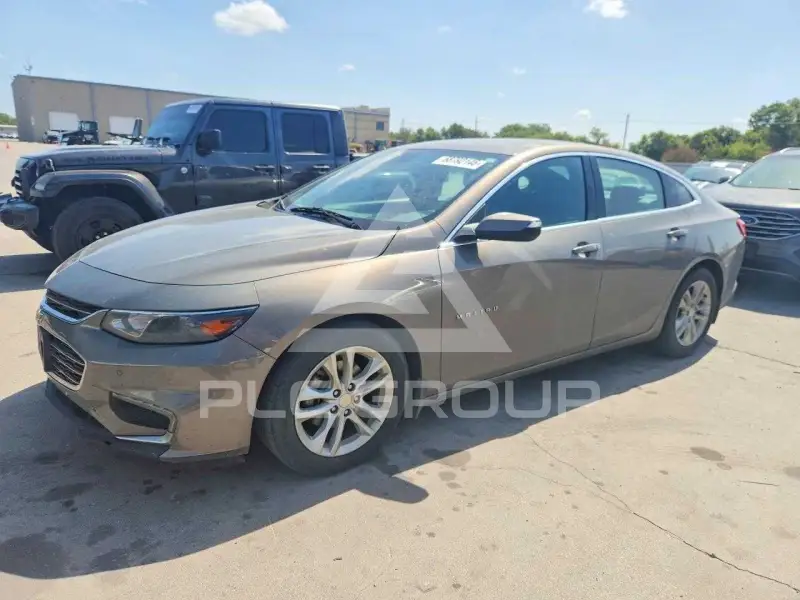 2017 Chevrolet Malibu photo