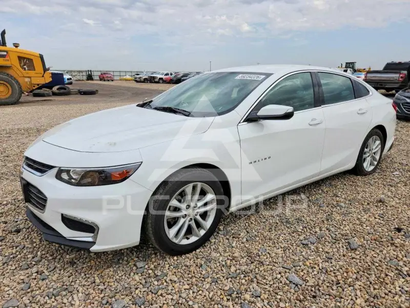 2017 Chevrolet Malibu photo