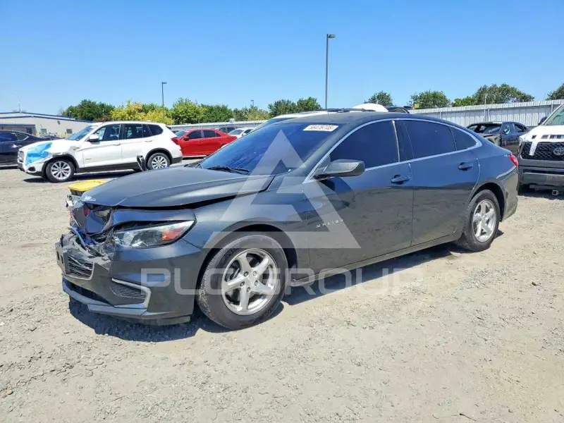 2017 Chevrolet Malibu photo