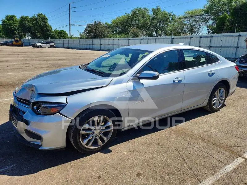 2017 Chevrolet Malibu photo