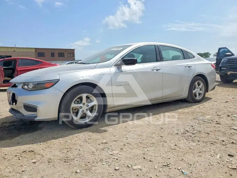 2017 Chevrolet Malibu photo
