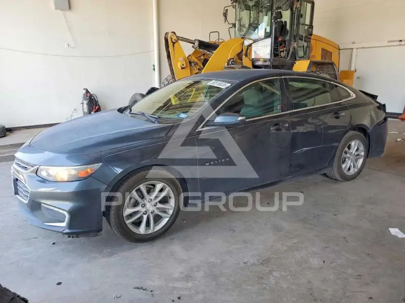 2017 Chevrolet Malibu photo