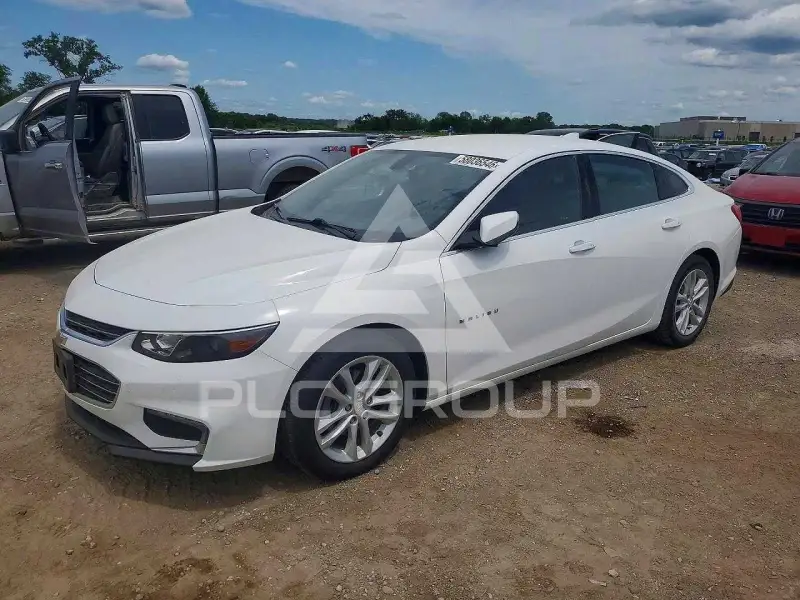 2017 Chevrolet Malibu photo