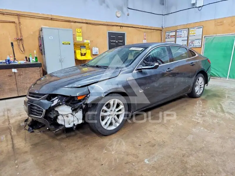 2017 Chevrolet Malibu photo