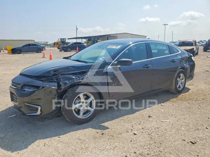 2017 Chevrolet Malibu photo
