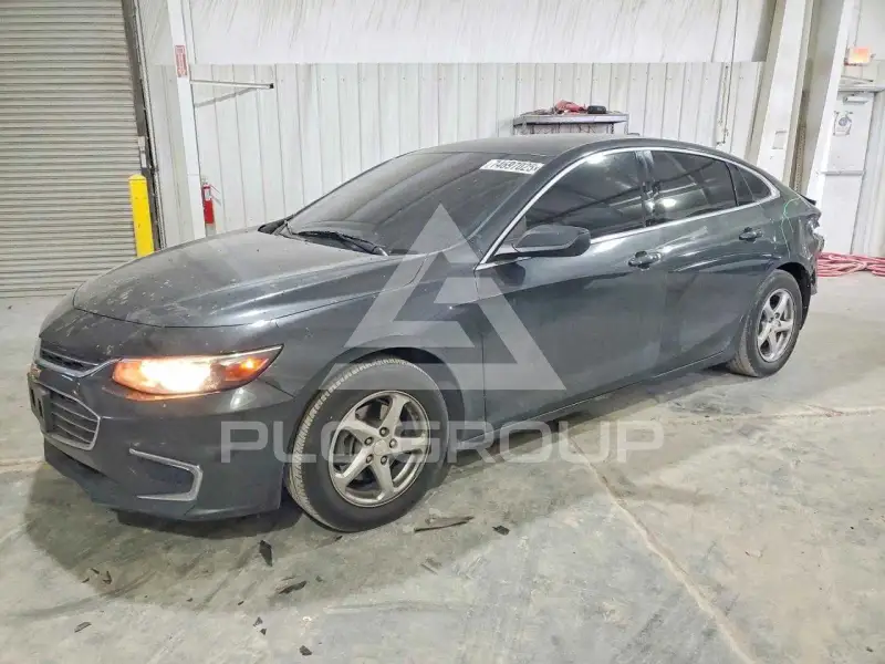 2017 Chevrolet Malibu photo