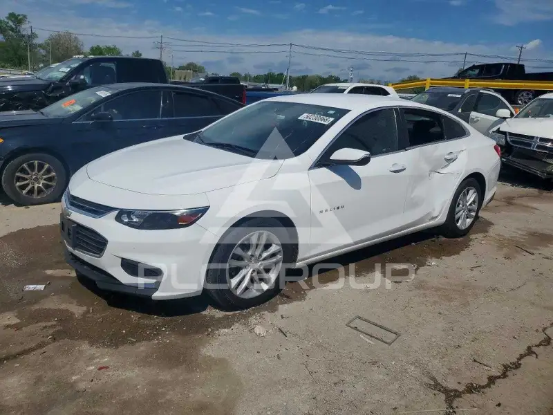 2017 Chevrolet Malibu photo