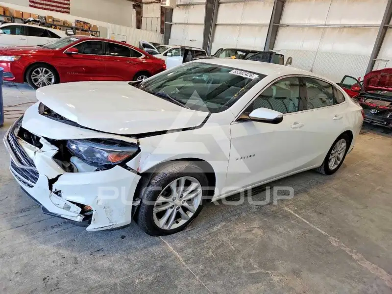 2017 Chevrolet Malibu photo