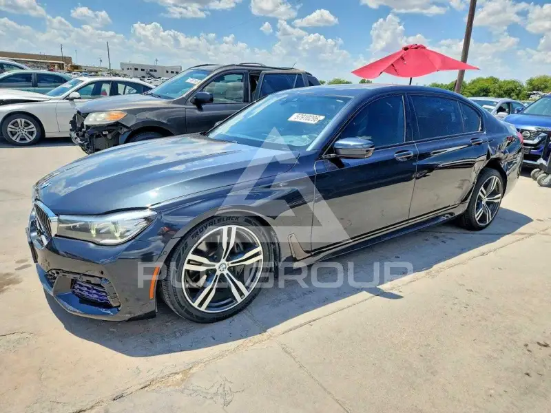 2017 BMW 740 фото