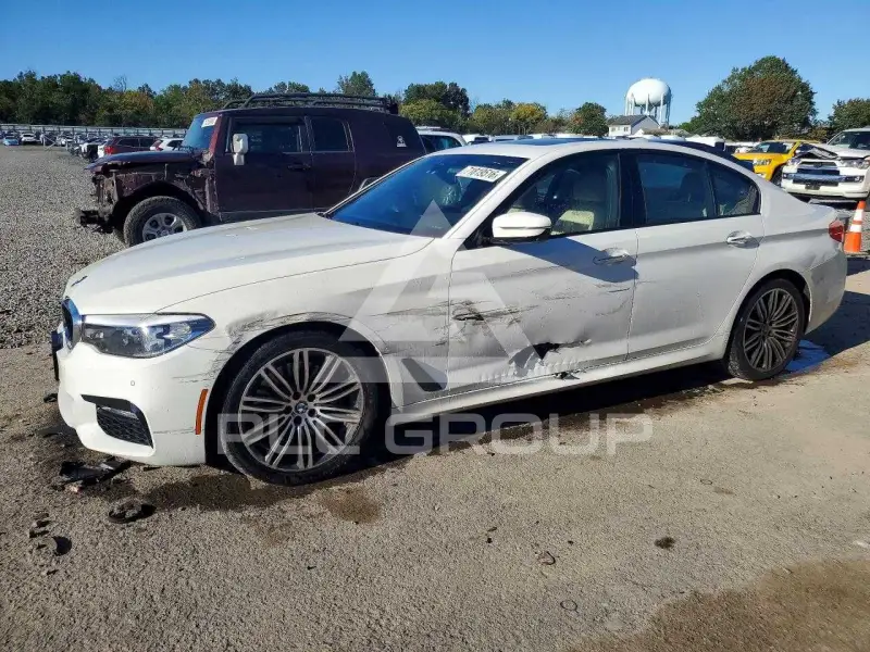 2017 BMW 530 photo