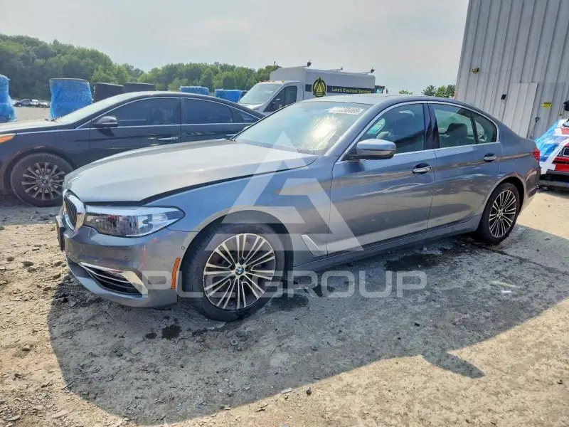 2017 BMW 530 фото