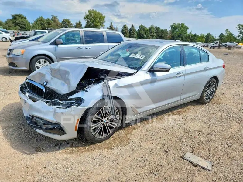 2017 BMW 530 фото