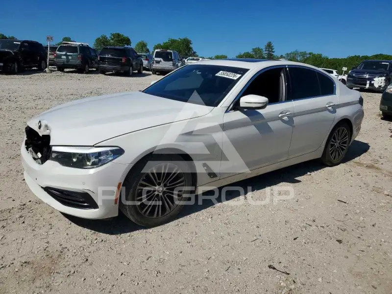 2017 BMW 530 photo
