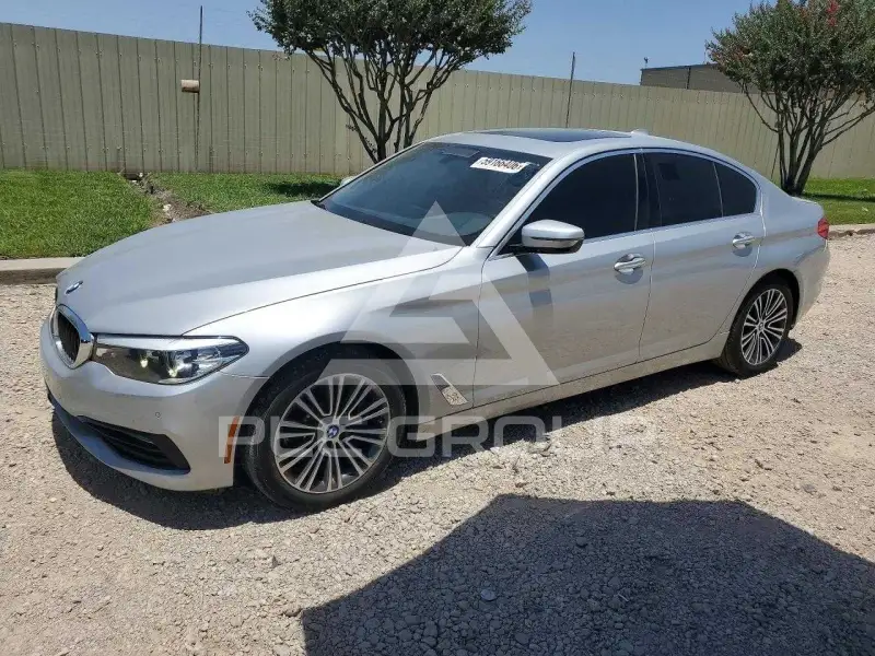 2017 BMW 530 фото