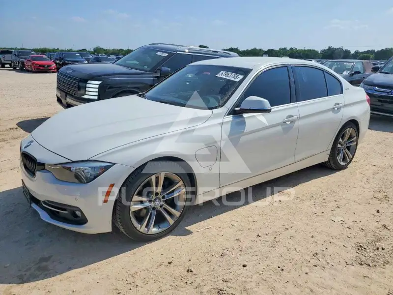 2017 BMW 3 Series фото