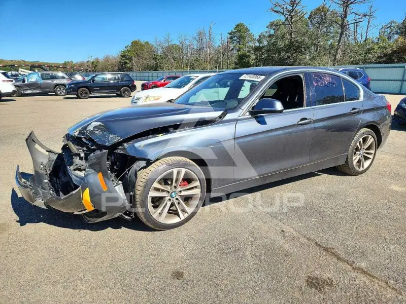 2017 BMW 330 photo
