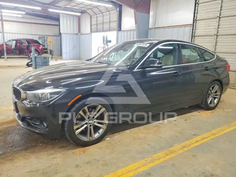 2017 BMW 330 фото