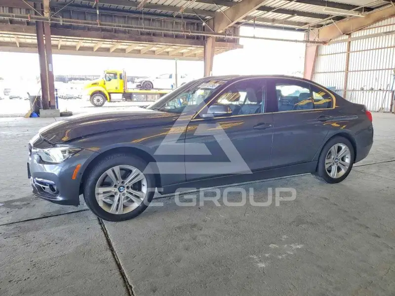 2017 BMW 330 photo