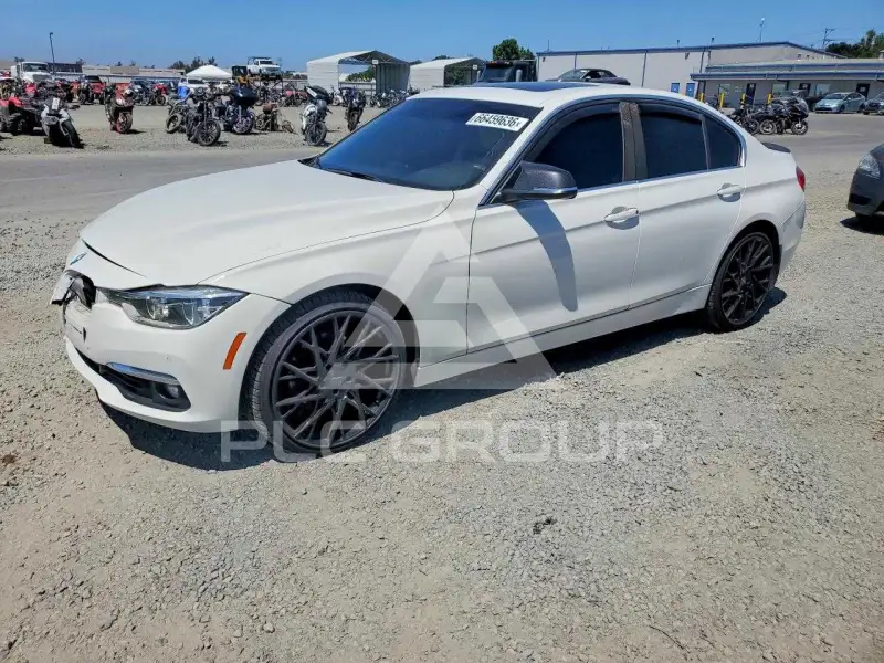 2017 BMW 330 фото