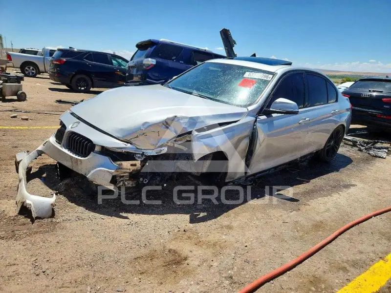2017 BMW 330 фото