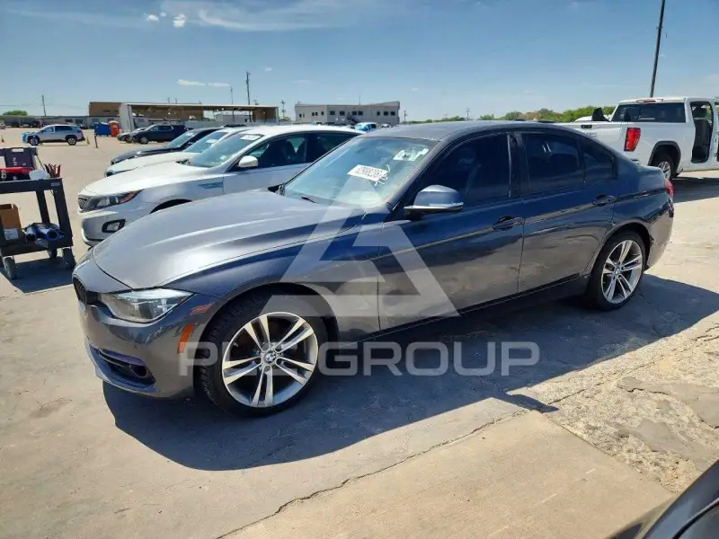 2017 BMW 330 photo