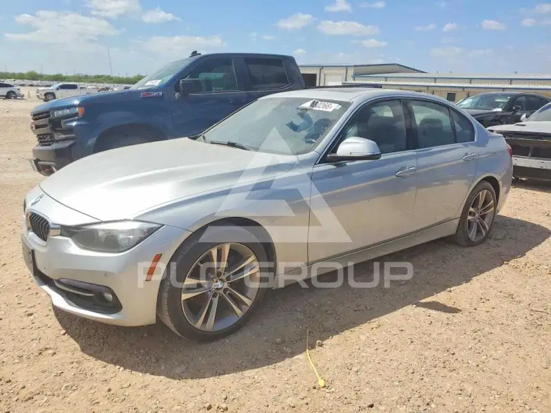 2017 BMW 330 фото