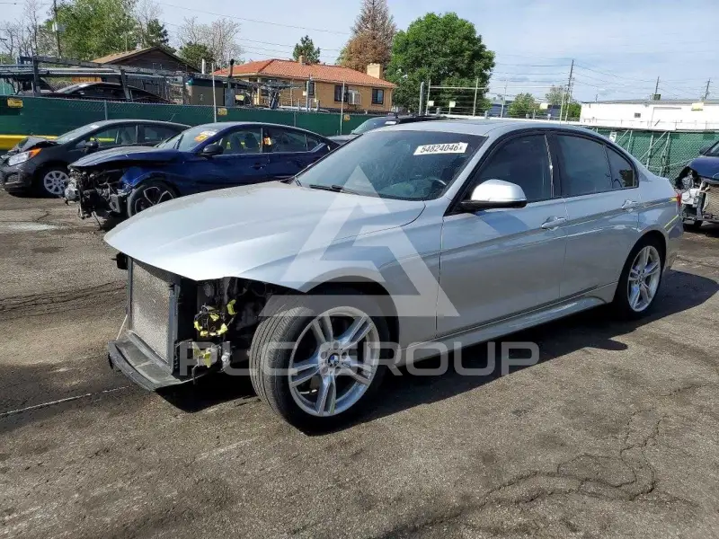 2017 BMW 330 фото