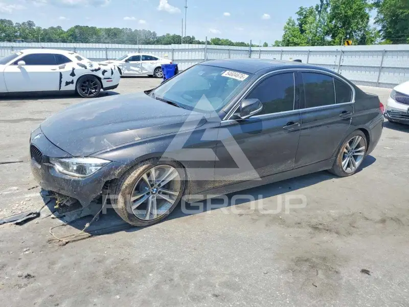 2017 BMW 330 фото