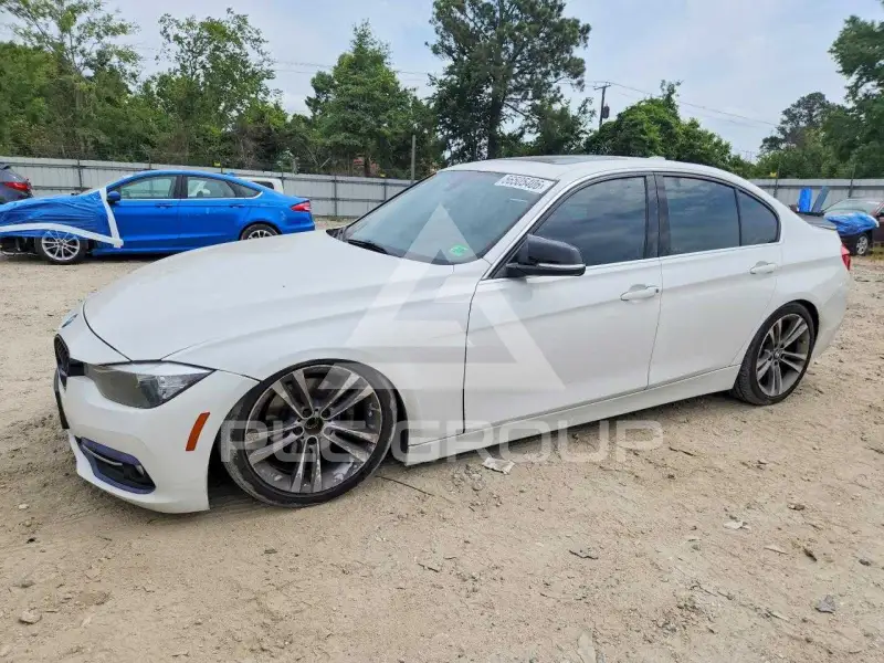 2017 BMW 330 фото