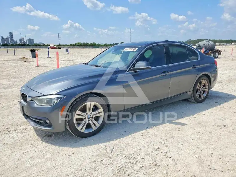 2017 BMW 330 фото