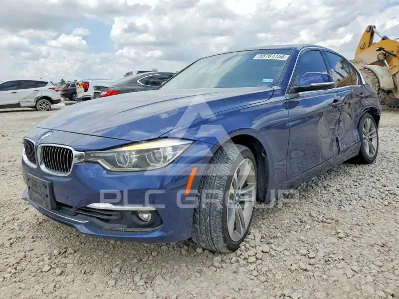 2017 BMW 330 фото