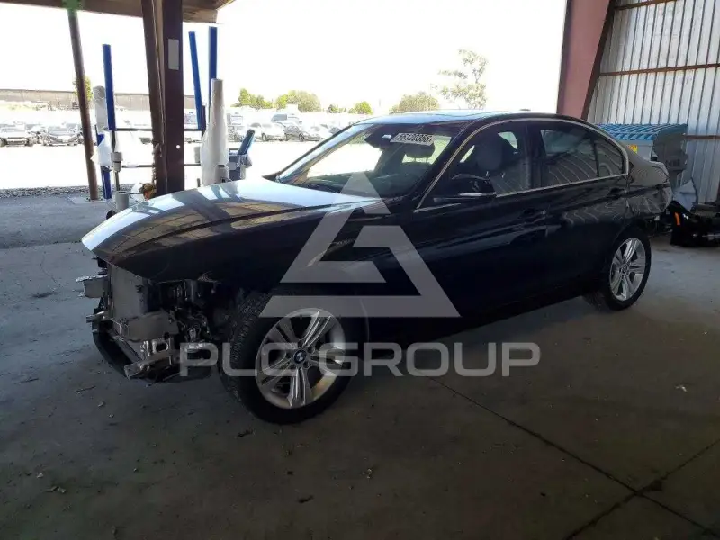 2017 BMW 330 photo