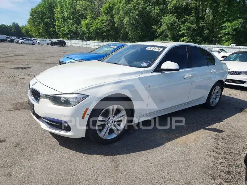 2017 BMW 330 фото