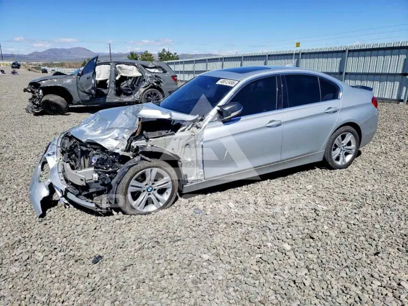 2017 BMW 330 фото
