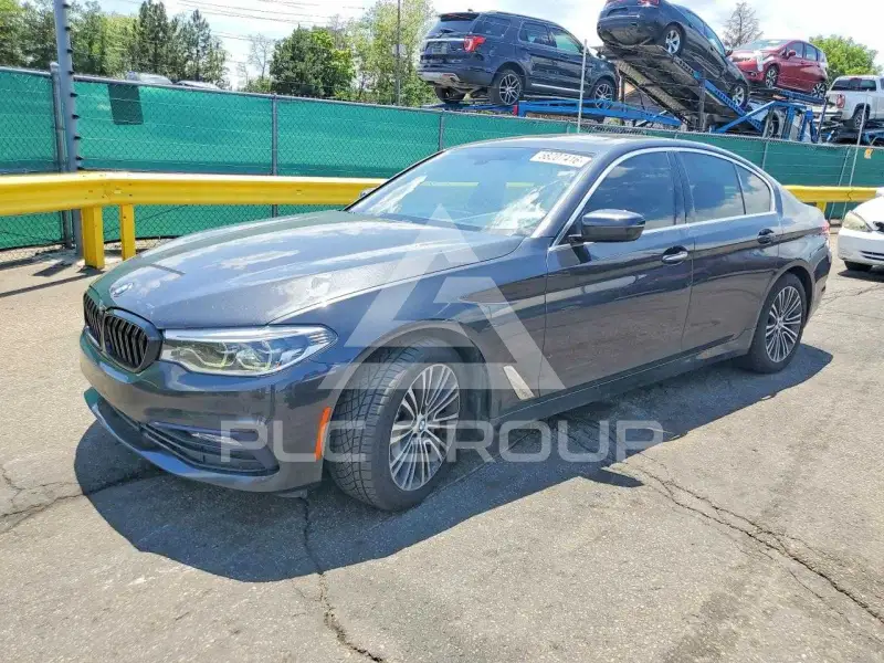 2017 BMW 540 фото