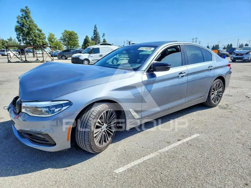 2017 BMW 540 фото