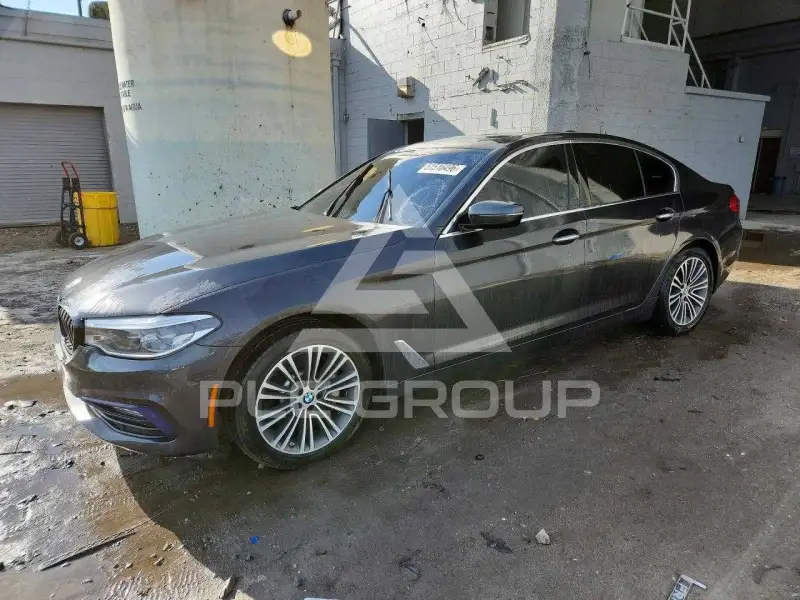 2017 BMW 540 photo
