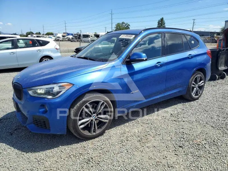 2017 BMW X1 фото