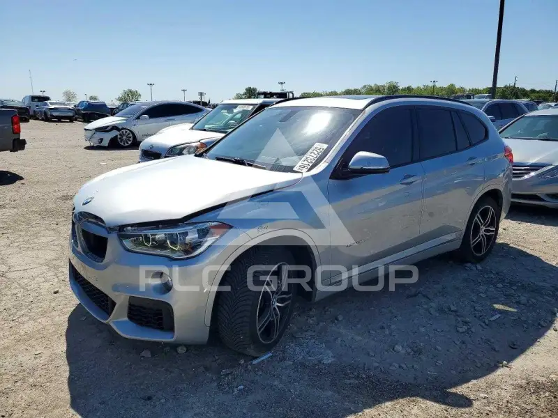 2017 BMW X1 photo