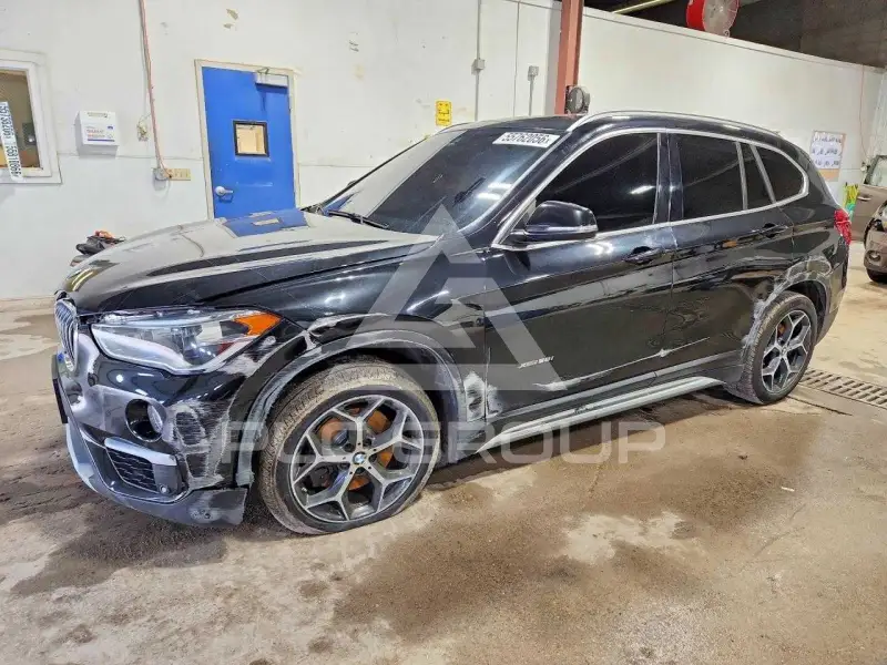 2017 BMW X1 фото