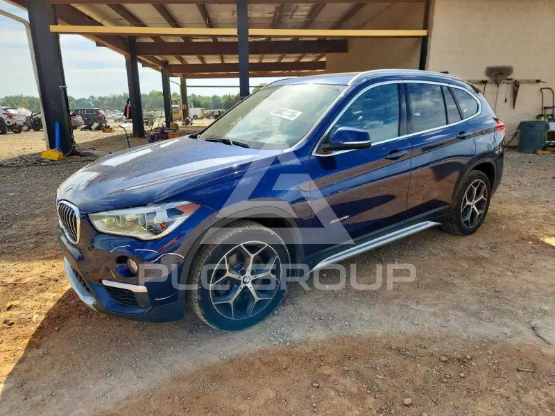 2017 BMW X1 photo