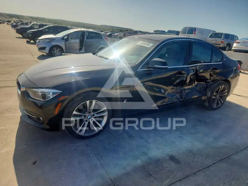 2017 BMW 330 фото