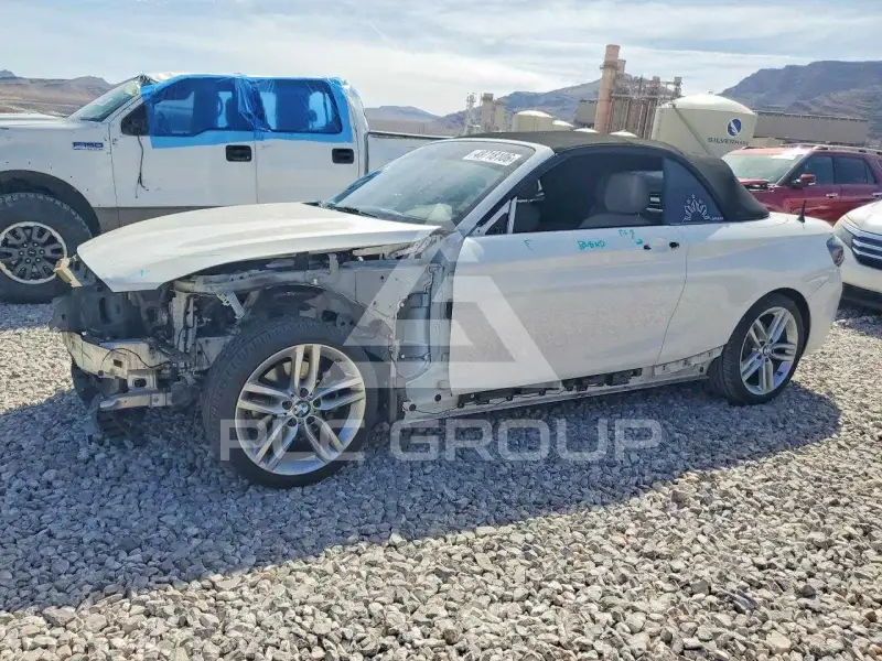 2017 BMW 230 фото